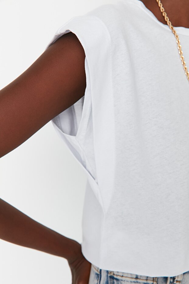 Biała, 100% bawełniana, watolina, podstawowa koszulka z dzianiny z okrągłym dekoltem TWOSS20TS0021 - 4