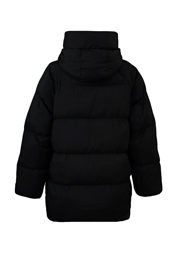 Siyah Oversize Kalıp Kapüşonlu Su İtici Şişme Mont TWOAW23MO00193 - 12