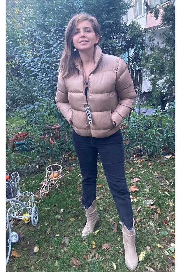 Tan Color, Skinny Fit, Stand Collar, Zipper Use, Waterproof Fabric Women's Coat