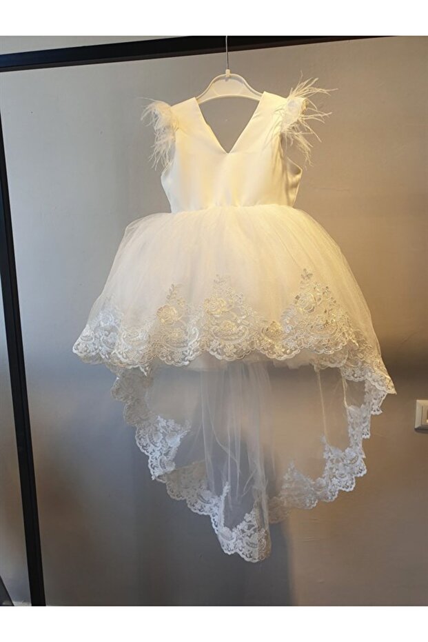 Beyaz Dantelli Elbise - 2