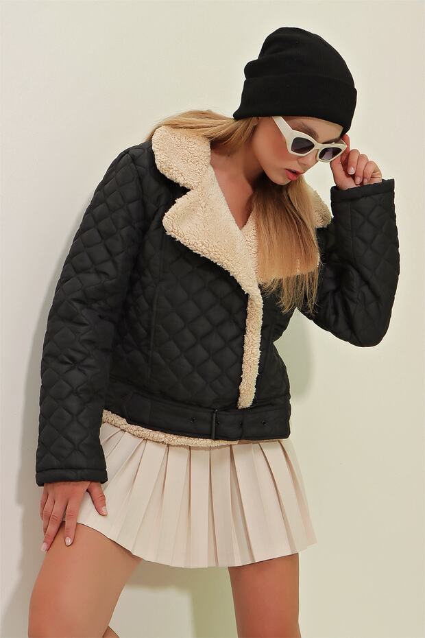 Dámský černý dvouřadý límec vnitřní kožešinový pásek prošívaný kabát ALC-X9108 - 2