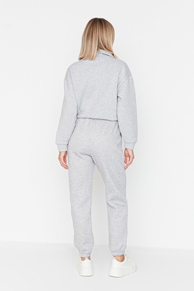 Gri Loose Jogger Kalın İçi Polarlı Örme Eşofman Altı Pantolon TWOAW23EA00151 - 10
