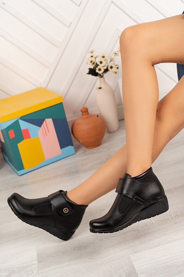 Non-Slip Sole Orthopedic Black Winter Bootie