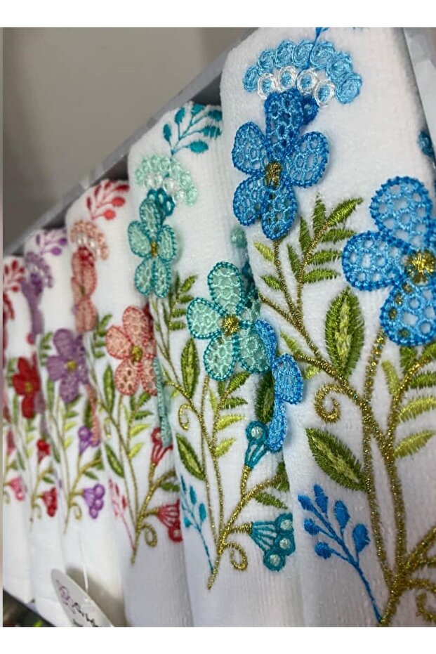 3d Kadife Havlu Kutulu - 1