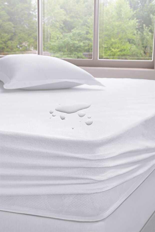 White Waterproof Fitted Single Mattresses