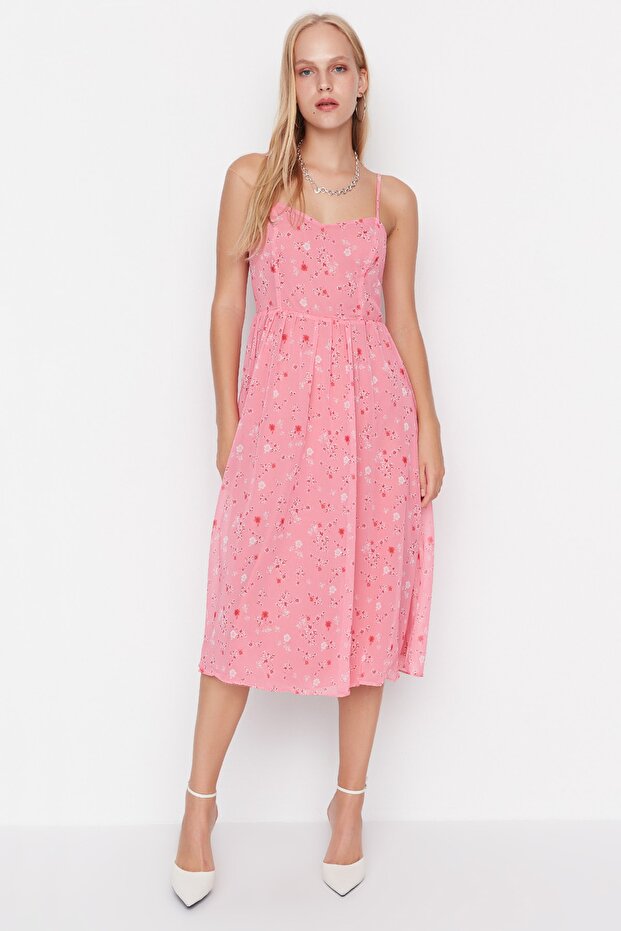 Pembe Çiçekli Şifon Skater/Belden Açılan Askılı Midi Astarlı Dokuma Elbise TWOSS22EL2587 - 1