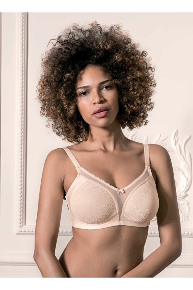New Pearl 1615 C Cup Minimizer Bra Color Is White