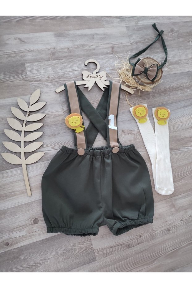 Khaki Camel Shorts Salopet Safari Concept 1st Year Birthday Outfit Cake Blast Costume