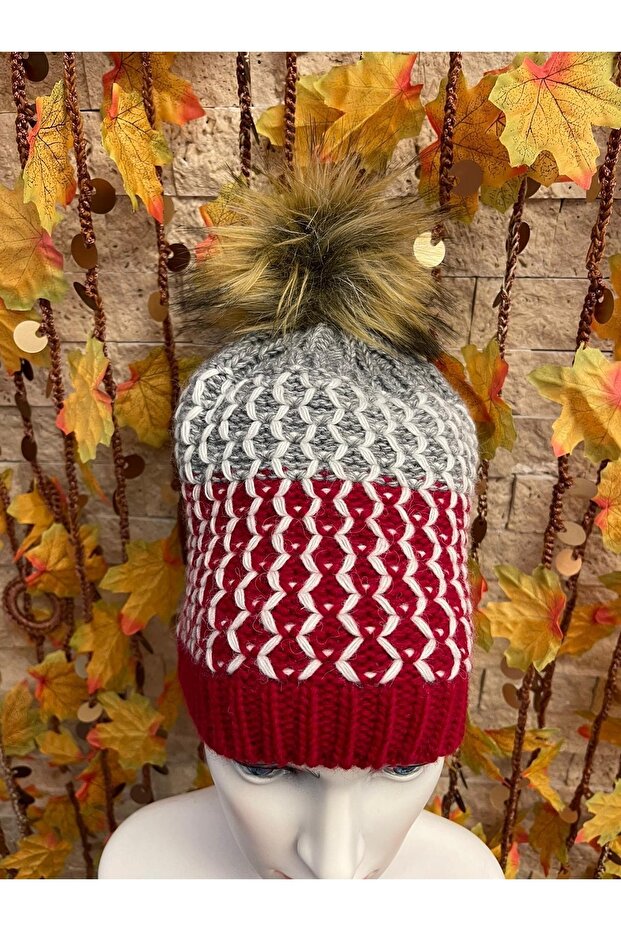 Colorful Pompom Hand Knitted Women's Beret