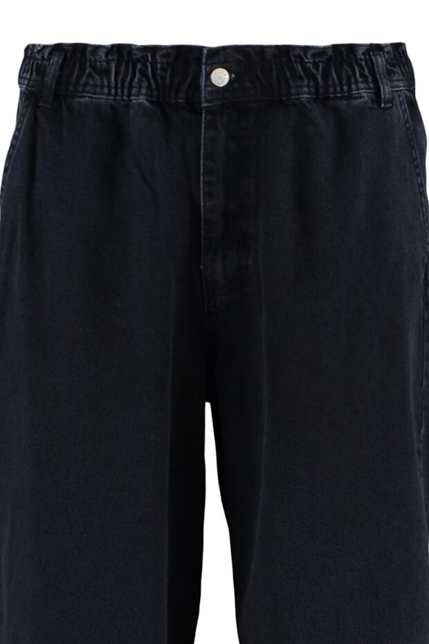 Siyah Yüksek Bel Paça Detaylı %100 Pamuk Cepli Mom Fit Büyük Beden Jeans TBBAW23CJ00007 - 14