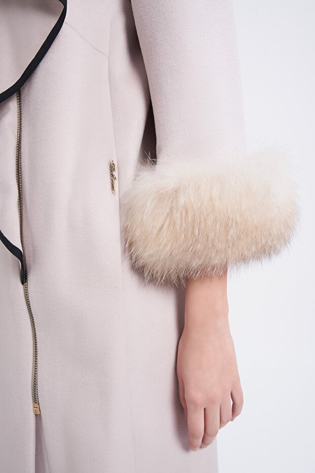 Devrik Yaka Kolları Kürklü Kaban - 2