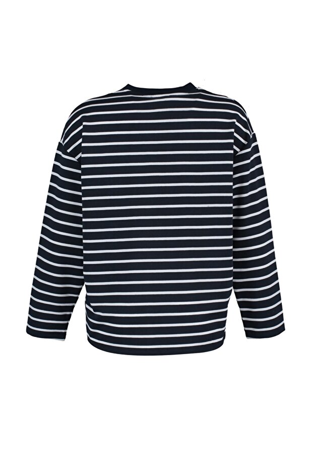 Lacivert Çizgili Oversize/Geniş Kesim Bisiklet Yaka İnce Örme Sweatshirt TWOAW23SW00326 - 9