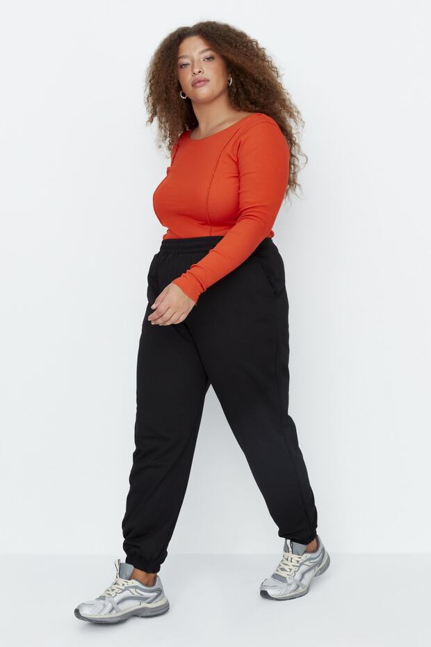Siyah Loose Jogger İnce Paçası Lastikli Esnek Bel Örme Büyük Beden Eşofman Altı TBBAW23AJ00002 - 10