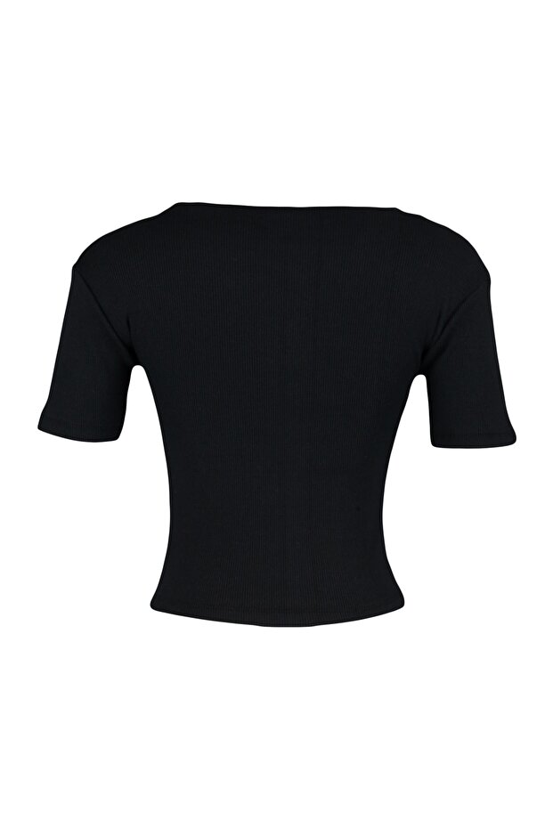 Siyah Cut Out Detaylı Fitted/Vücuda Oturan Bisiket Yaka Crop Fitilli Esnek Örme Bluz TWOSS22BZ0355 - 8
