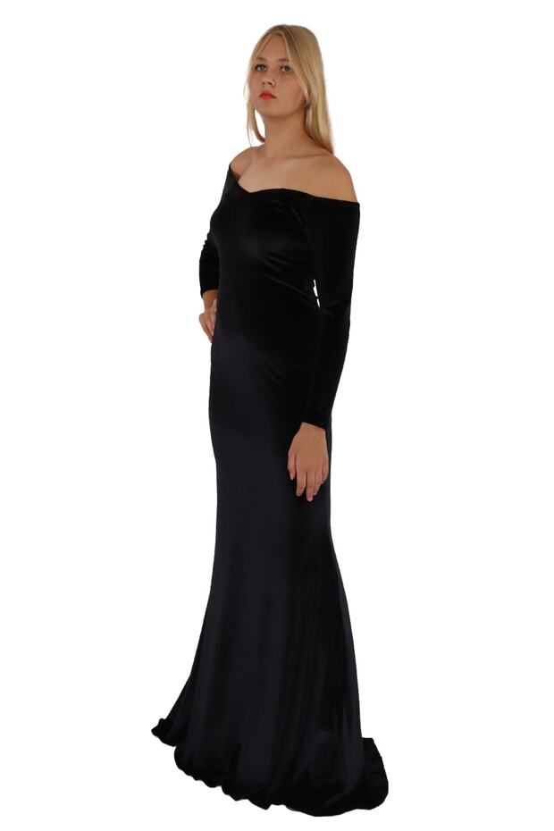 Omzu Açık Uzun Kadife Elbise - 4