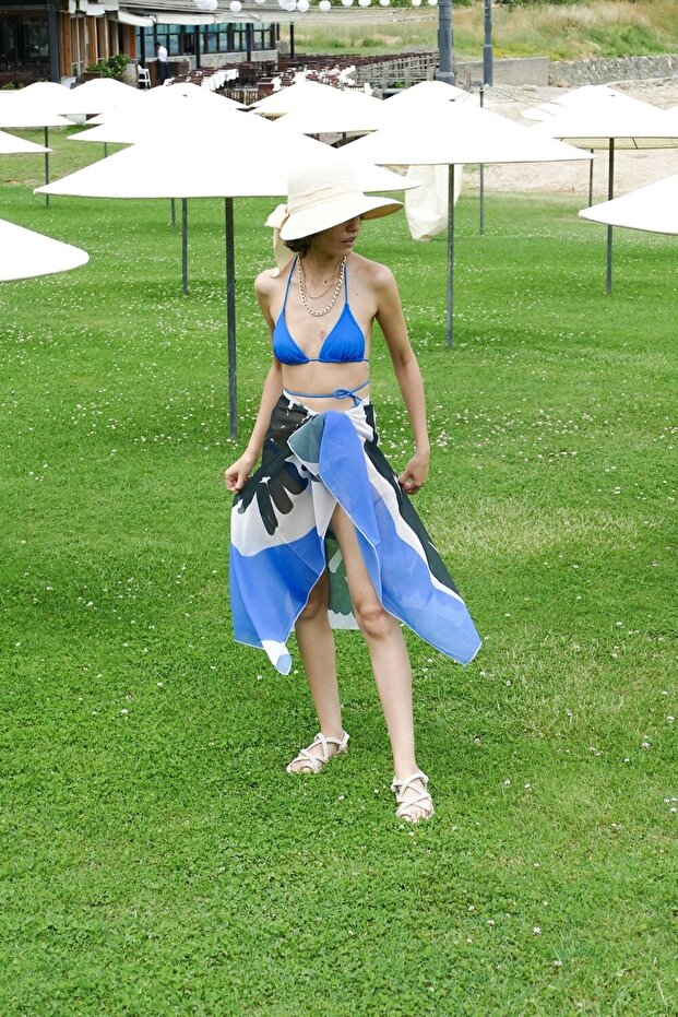 صوفية نسائية منقوشة 004 - 95 × 145