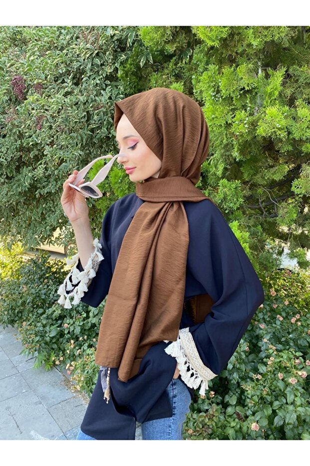 Ipekyolu Eşarp Scarf Kendinden Kırışık Kumaş Tek Renk Jazz Şal 00516 Kahverengi - 2