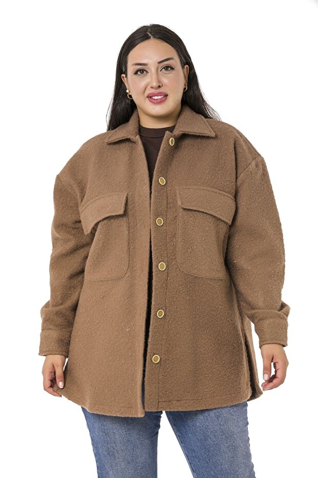 Plus Size Low Sleeve Big Pocket on the Chest Side Slit Boucle Brown Jacket Shirt