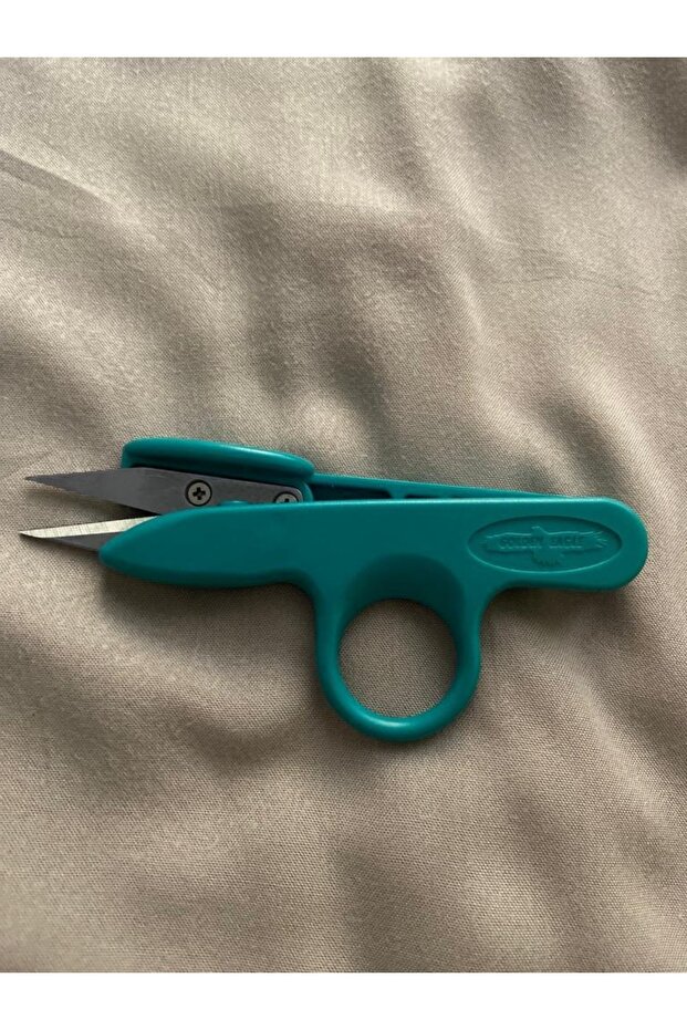 Thread Cleaning Scissors Plastic - 1