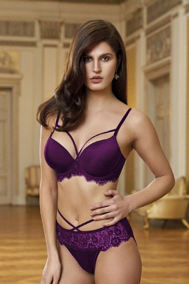 مجموعة حمالة صدر سوداء غير مدعومة من Underwire للسيدات