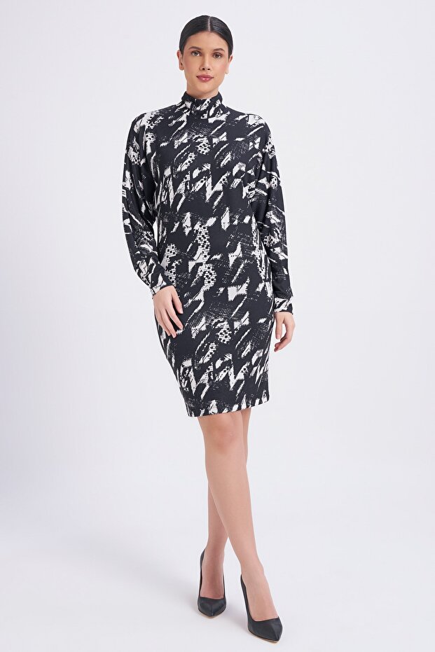 Desenli Streç Elbise - 2