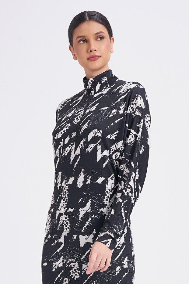 Desenli Streç Elbise - 3