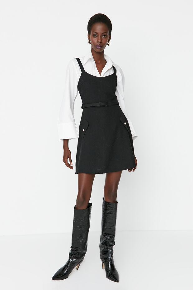 Czarna mini tkana sukienka z paskiem i kieszeniami TWOAW23EL00526 - 3