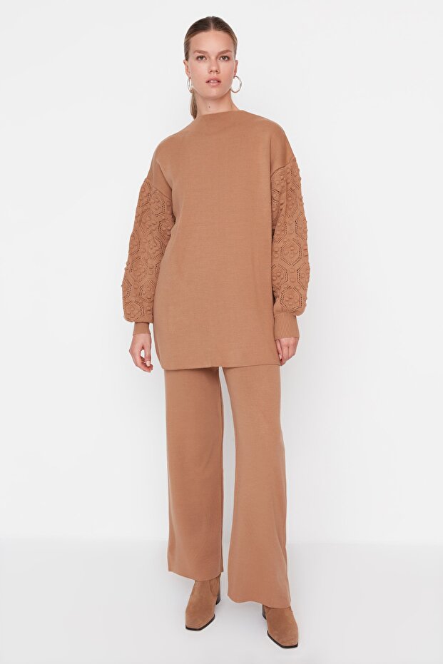 Beige Openwork Knitted Sweater-Pants Knitwear Set with Sleeves TCTAW23US00087