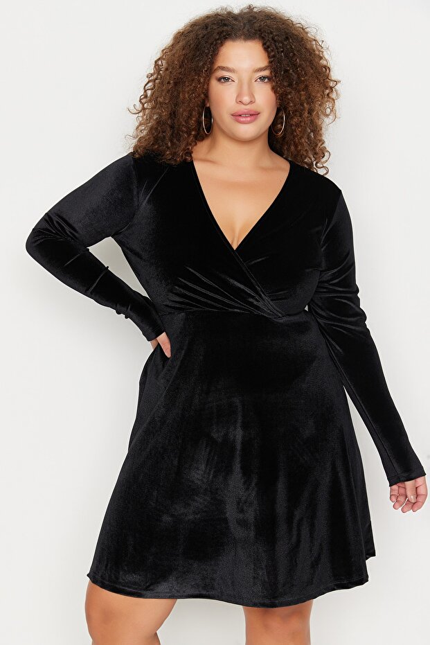 Čierne zamatové pletené šaty s dvojradovým golierom TBBAW23AH00117 - 3