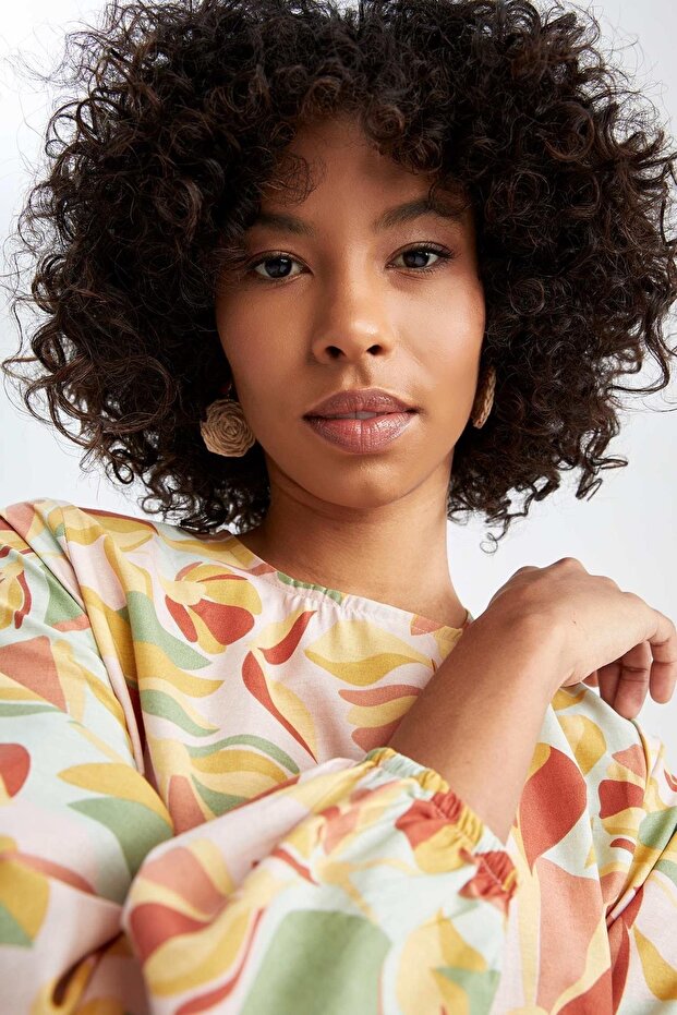 Květinové popelínové maxi šaty s dlouhým rukávem Regular Fit s výstřihem a výstřihem - 7