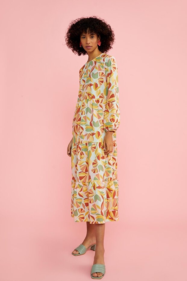 Květinové popelínové maxi šaty s dlouhým rukávem Regular Fit s výstřihem a výstřihem - 2