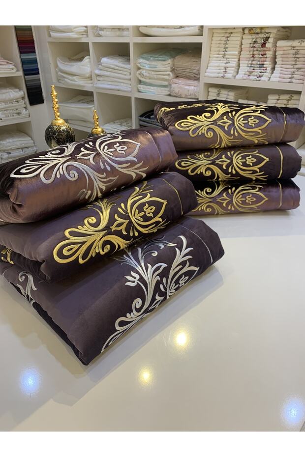 Seccade,ipek Kadife Elyaflı, Nakış Işlemeli Seccade - 1