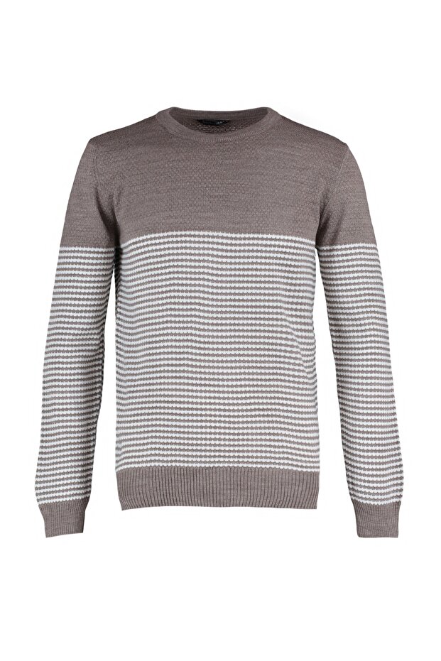 Nerzfarbener Slim-Fit-Strickpullover mit Rundhalsausschnitt TMNAW21KZ0557 - 8