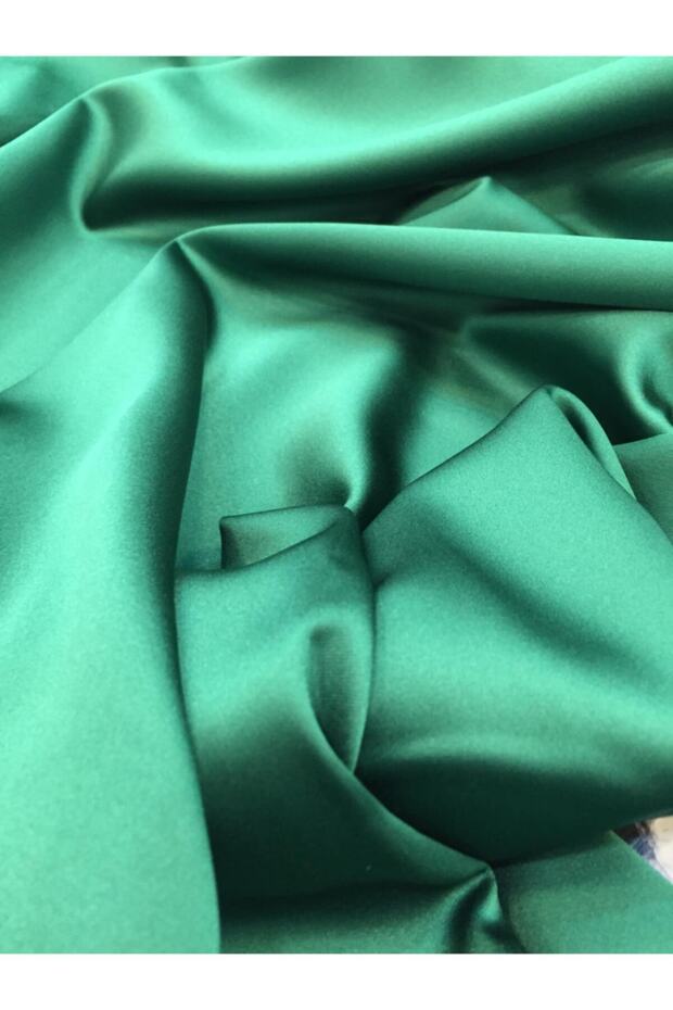 الساتان الأخضر - 1
