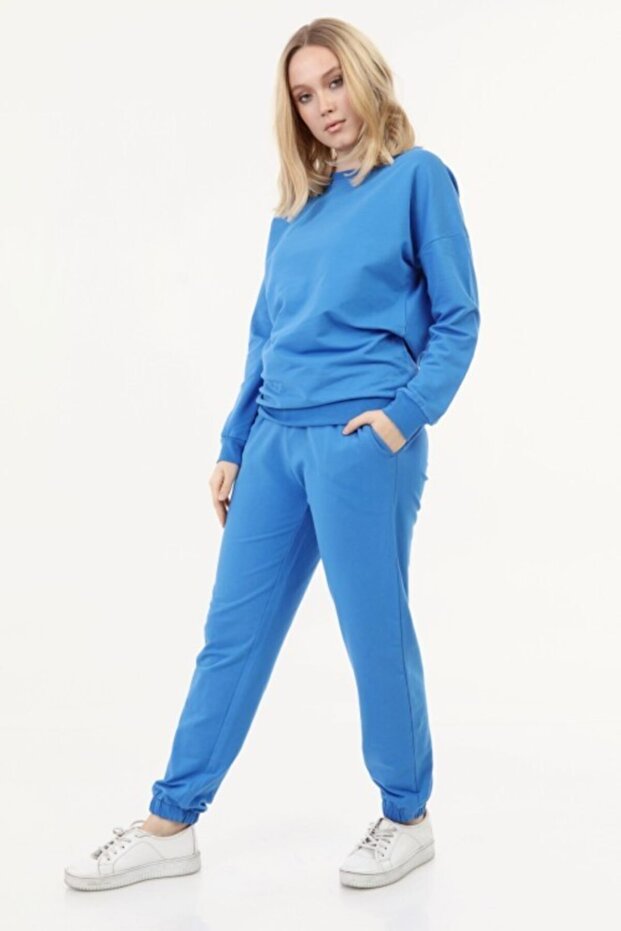 Women's Crew Neck Turquoise Color Sweat Suit
