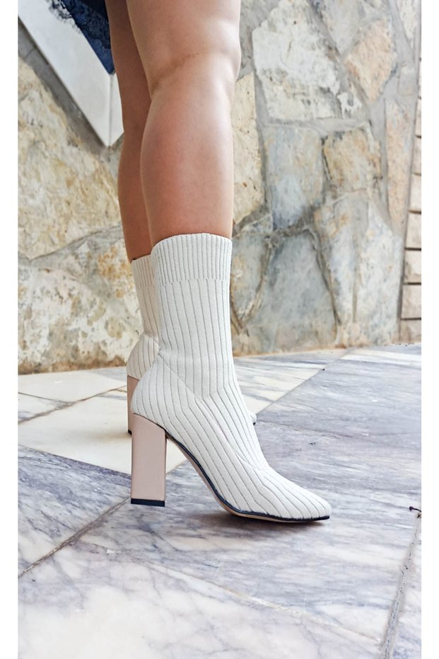 Beige Color Thick Heel Women's Knitwear Boots