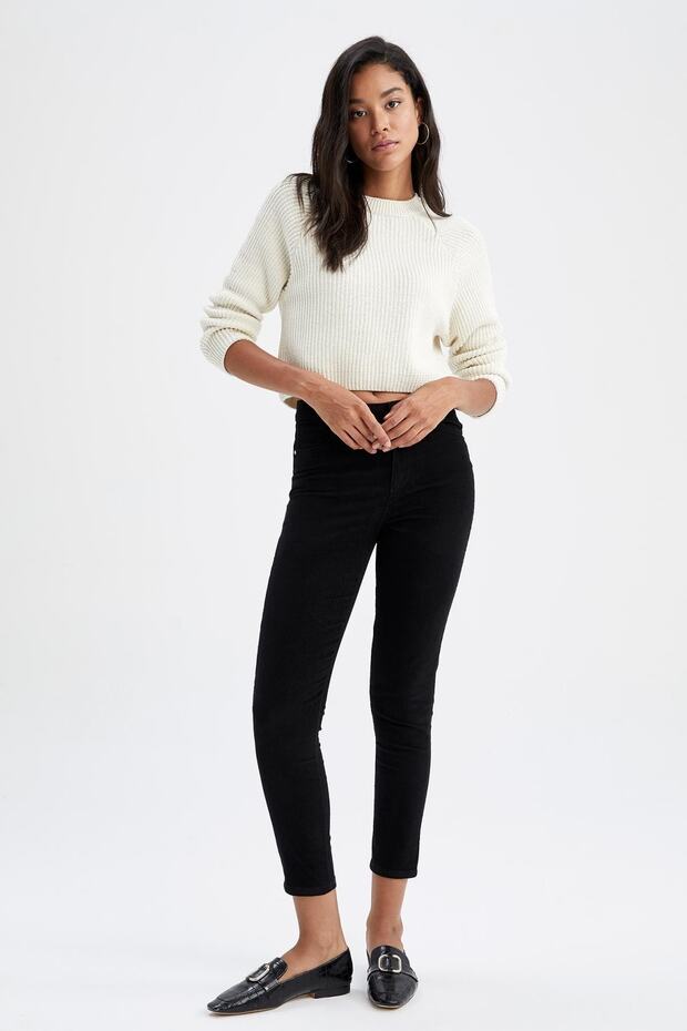 Rebeca High Waist Corduroy Trousers with Pockets