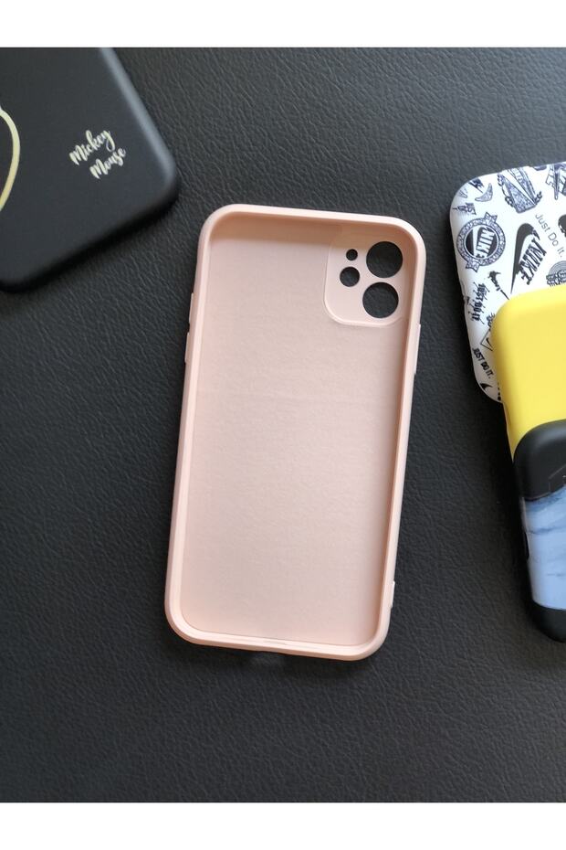 حافظة إطلاق لهاتف آيفون 11 موديل محمية من الكاميرا بنمط Forever Together من الداخل من الجلد السويدي - 2