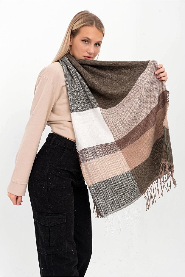 Soft Thick Shoulder Shawl with Herringbone Pattern - 2