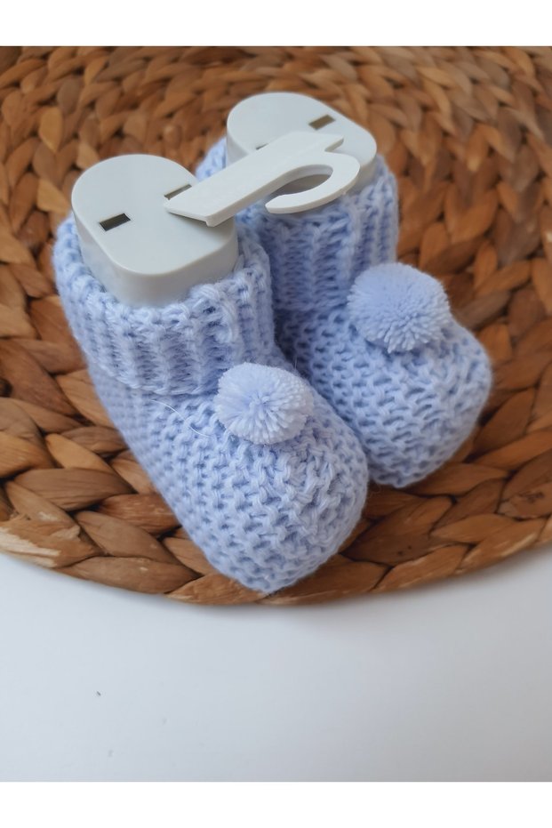 Newborn 0 6 Months Pompom Knitwear Booties Baby Slippers