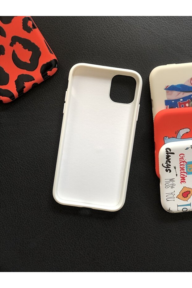 حافظة إطلاق لهاتف آيفون 11 موديل Gummy Bear بنمط الدب الداخلي من الجلد السويدي - 2