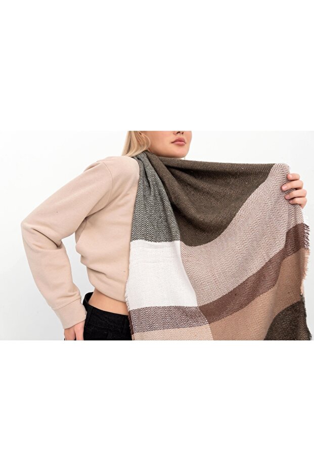 Soft Thick Shoulder Shawl with Herringbone Pattern - 3