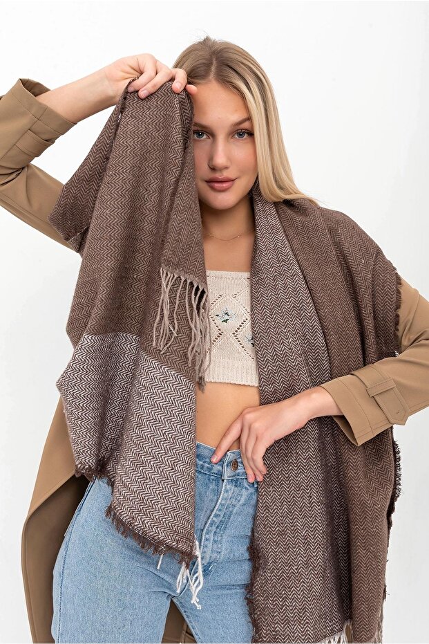 شال كتف سميك وناعم بنمط متعرج - 1