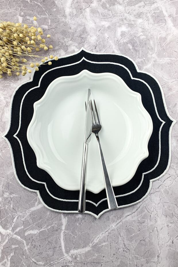 Black Colored White Double Wrap Embroidered Placemat