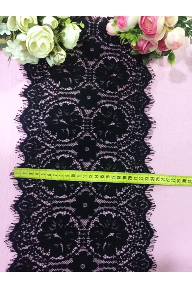 Sakallı Siyah Dantel 9 Metre