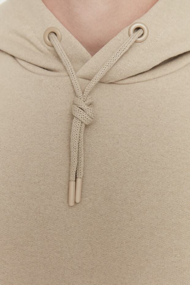 Bej Oversize/Geniş Kesim Kapüşonlu İçi Polar/Sıcak Tutan Sweatshirt TMNAW23SW00195 - 3