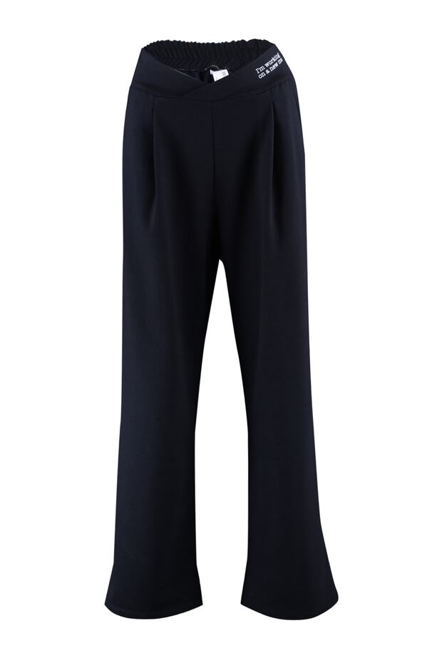 Siyah Baskı Detaylı Wide Leg/Rahat Kesim Asimetrik Bel Örme Pantolon TWOAW23PL00389 - 8