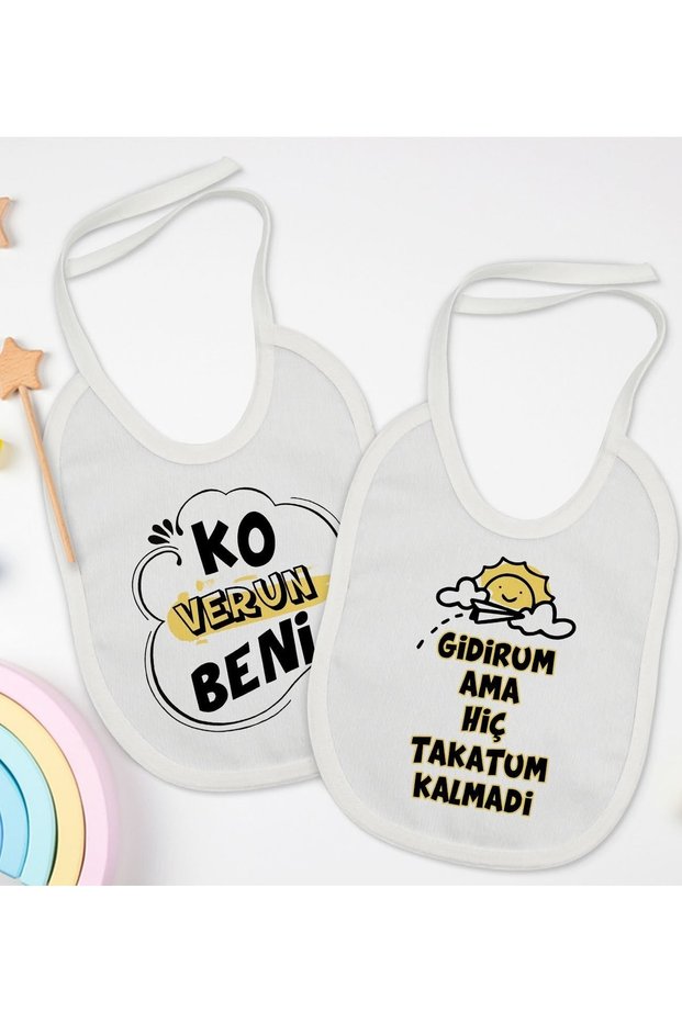 Set of 2 White Baby Bibs with Ko Verun Beni and Takatum Kalmda Design