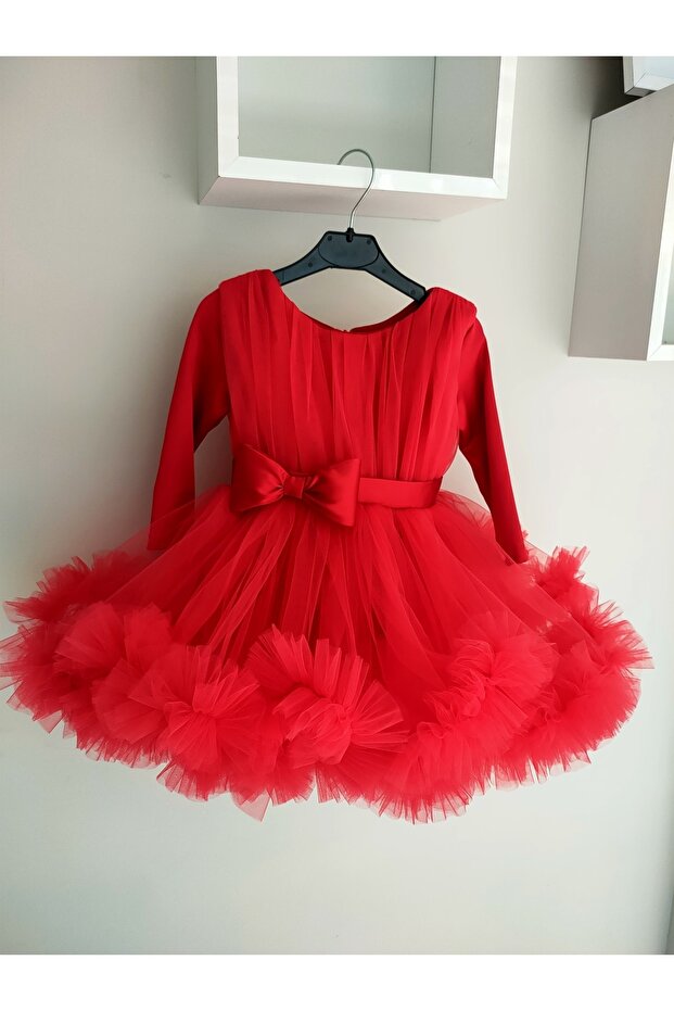 Kırmızı Elbise - 1