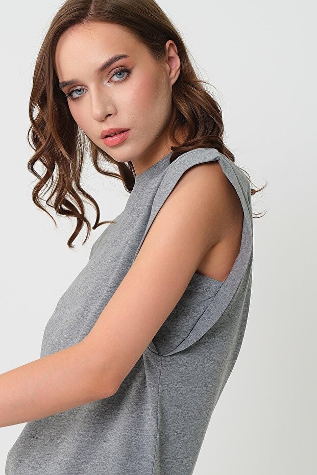 Kadın Kolsuz Basic Örme T-shirt & Bluz - 6